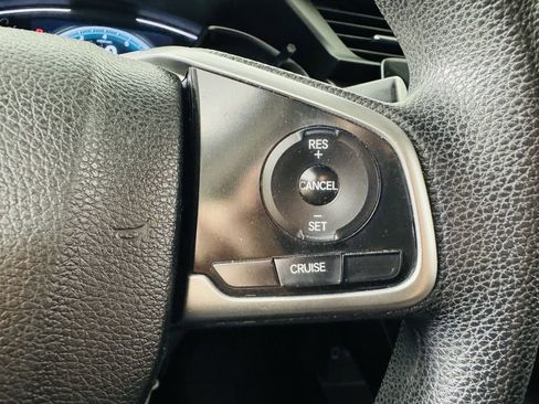 Used 2017 Honda Civic EX image 11