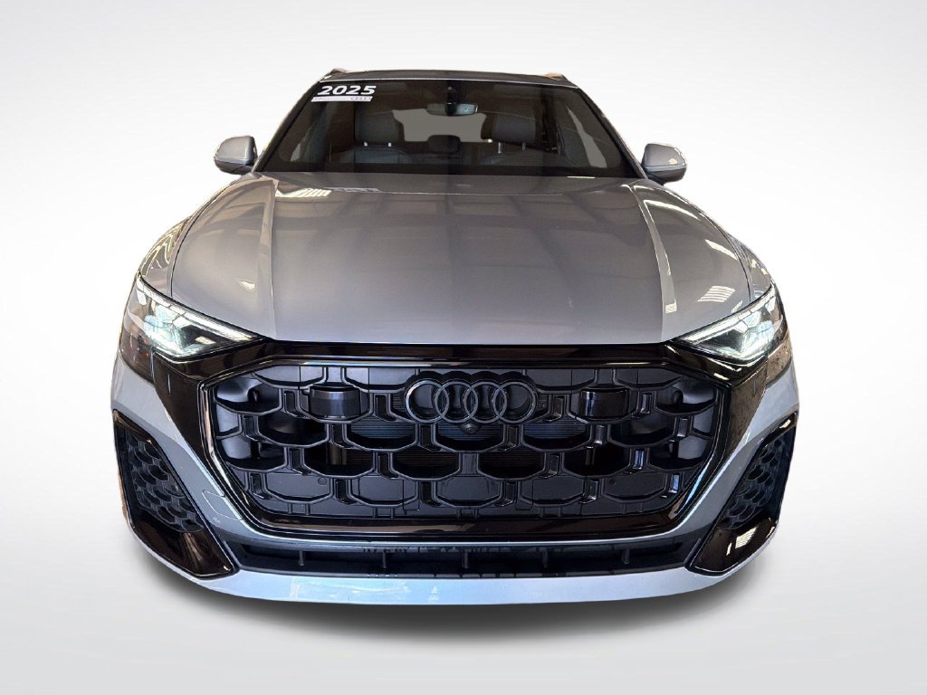 Certified 2025 Audi Q8 Premium Plus w/ Premium Plus Package AWD/4WD image 9