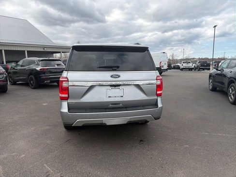 Used 2021 Ford Expedition XLT image 7