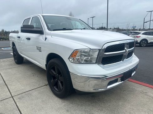 Used 2023 RAM 1500 Classic SLT w/ Trailer & Traction Group image 6