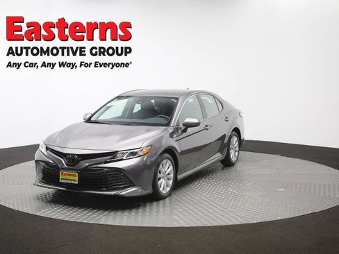 Used 2019 Toyota Camry LE FWD image 53