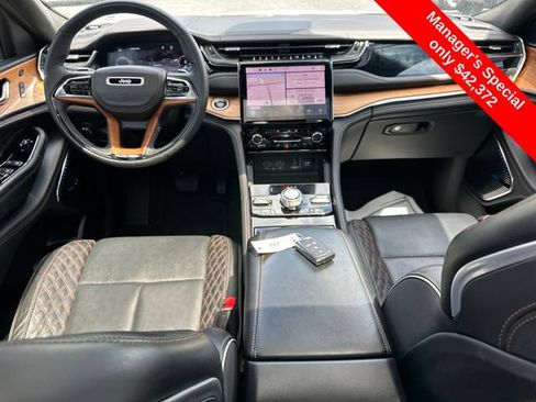 Used 2023 Jeep Grand Cherokee L Summit AWD/4WD image 20