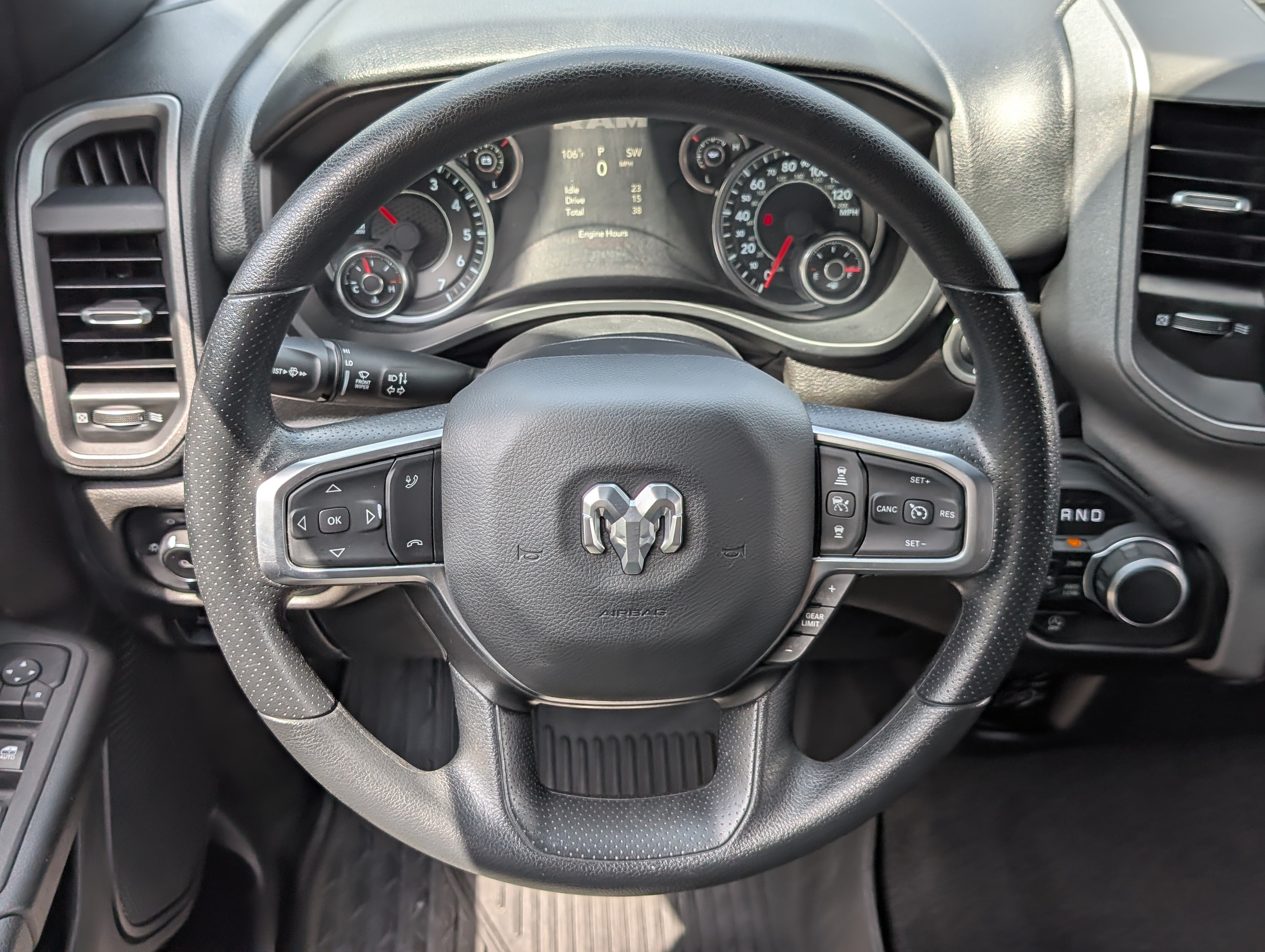 Used 2025 RAM 1500 Tradesman AWD/4WD image 23