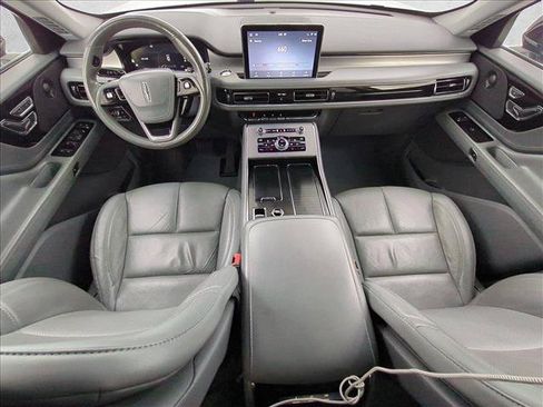 Used 2020 Lincoln Aviator Reserve AWD/4WD image 19