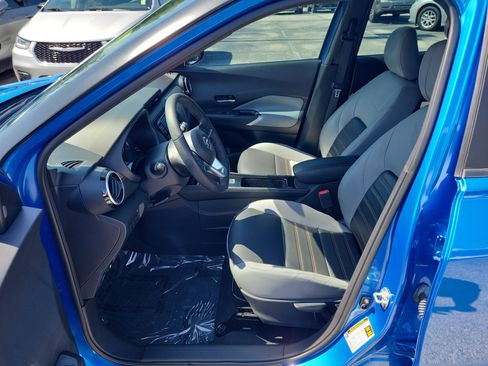Certified 2021 Nissan Kicks SR w/ SR Premium Package FWD image 13