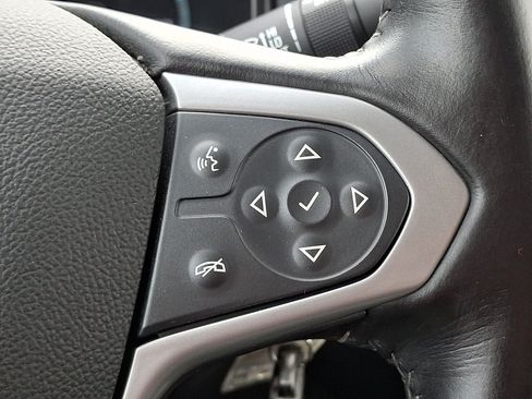 Used 2020 Chevrolet Colorado LT w/ LT Convenience Package RWD image 24