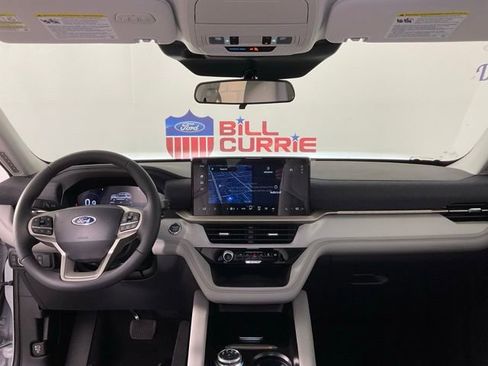 New 2025 Ford Explorer Active w/ Active Comfort Package image 18
