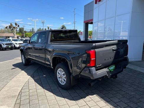 New 2026 Toyota Tacoma SR5 AWD/4WD image 3
