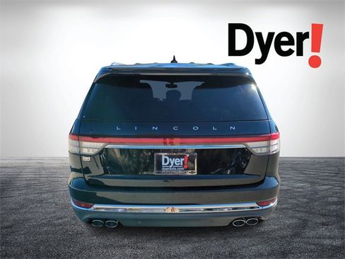 Used 2022 Lincoln Aviator Reserve w/ Equipment Group 201A image 5
