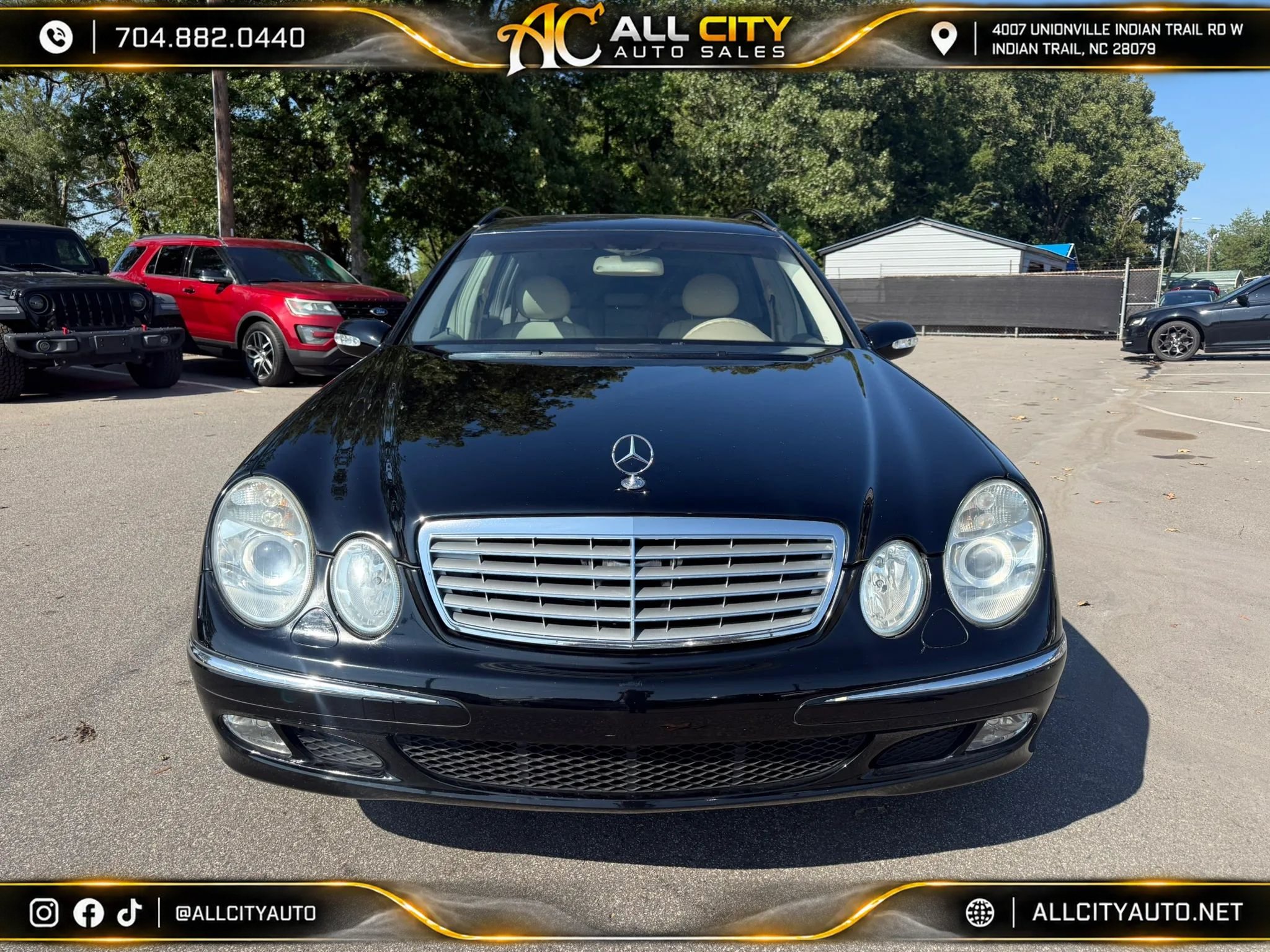 Used 2004 Mercedes-Benz E 320 4MATIC Wagon image 2
