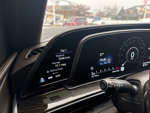 Used 2021 Cadillac Escalade Sport image 32