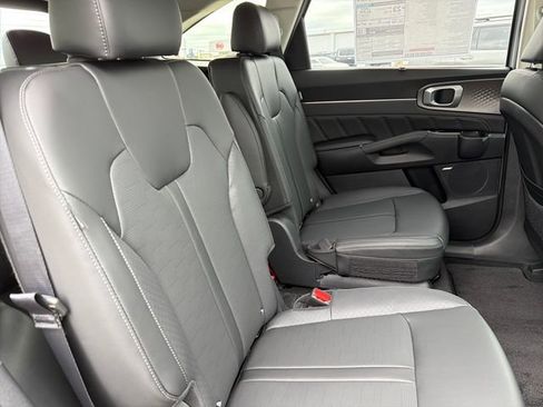New 2026 Kia Sorento SX FWD image 23