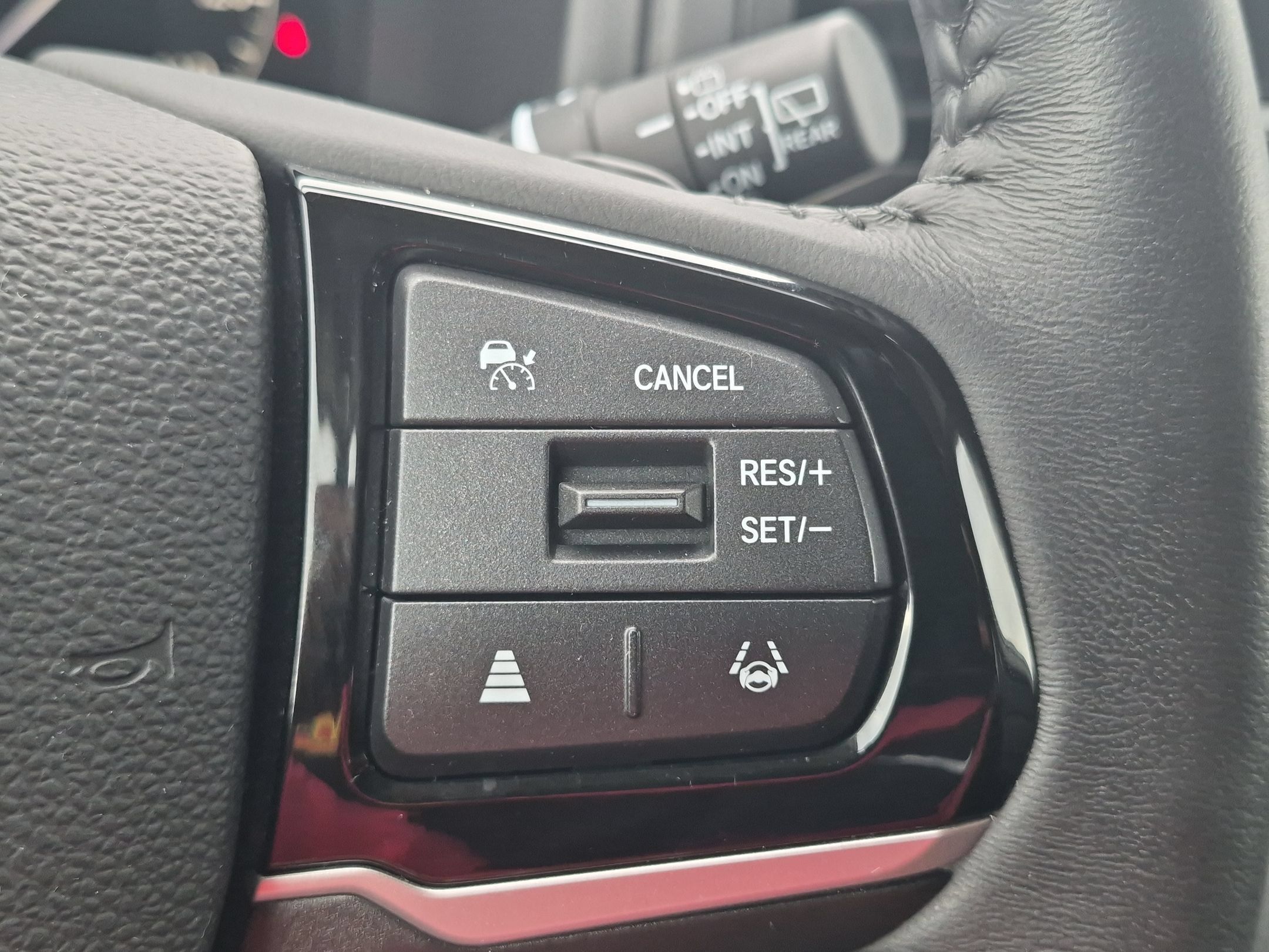 Certified 2025 Honda Odyssey EX-L image 15