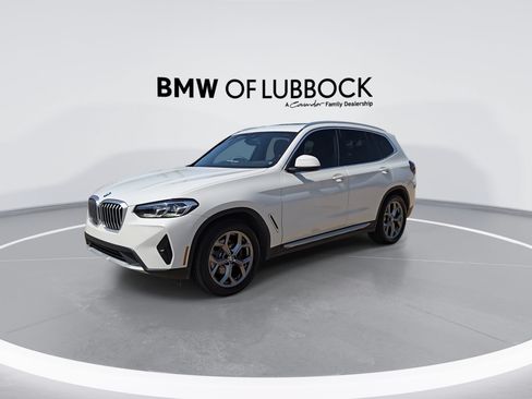 Used 2023 BMW X3 xDrive30i w/ Premium Package AWD/4WD image 4
