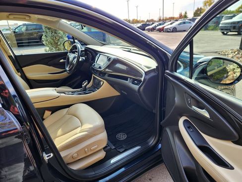 Used 2020 Buick Envision Essence image 11