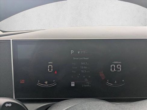 Used 2025 Hyundai Tucson SEL FWD image 11