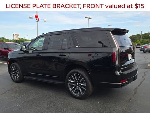Used 2024 Cadillac Escalade Sport RWD image 5