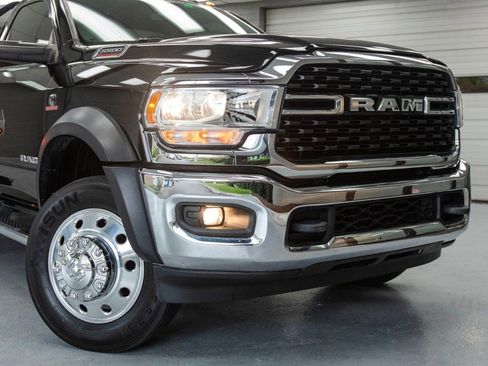 Used 2022 RAM 5500 SLT w/ Quick Order Package 2YG SLT RWD image 6