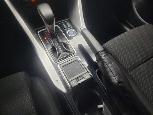 Used 2020 Mitsubishi Eclipse Cross AWD image 26