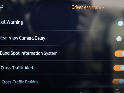 Used 2024 Ford Mustang GT Premium image 39