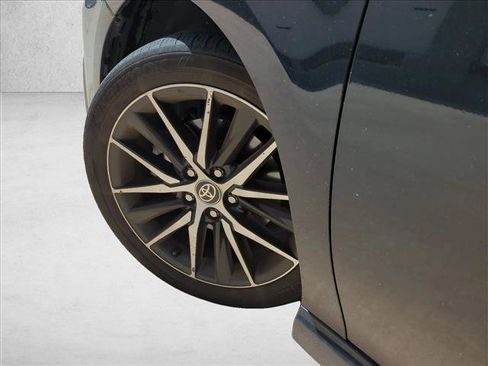 Certified 2023 Toyota Camry SE FWD image 10