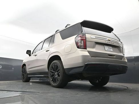 Used 2022 Chevrolet Tahoe LT w/ LT Signature Package AWD/4WD image 23