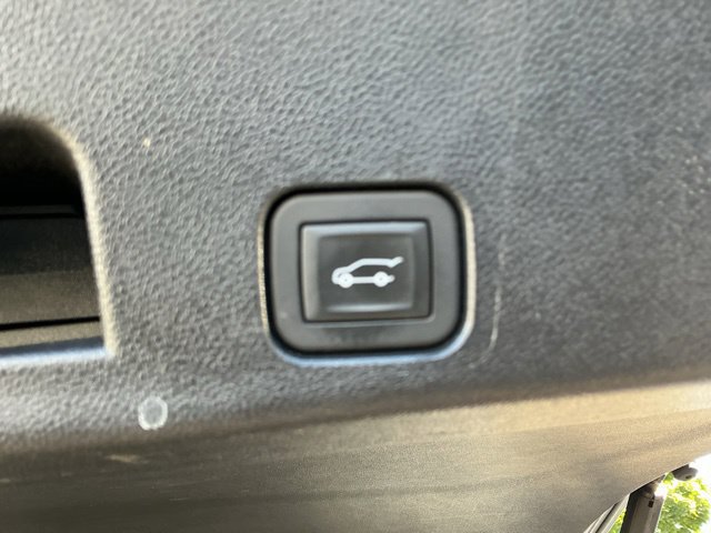 Used 2026 GMC Acadia Elevation w/ Super Cruise Package AWD/4WD image 22