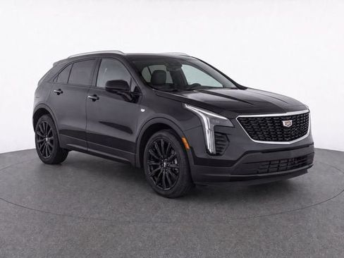 Used 2023 Cadillac XT4 Luxury w/ Cold Weather Package AWD/4WD image 1