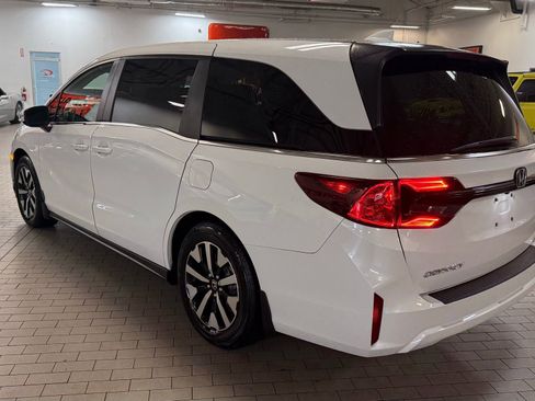 Used 2025 Honda Odyssey EX-L image 8
