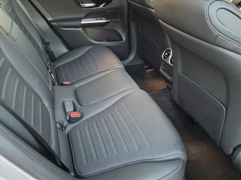 Used 2026 Mercedes-Benz GLC 300 4MATIC image 20