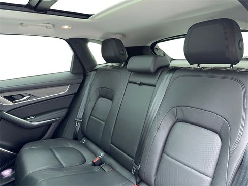 Used 2023 Jaguar F-PACE S image 39