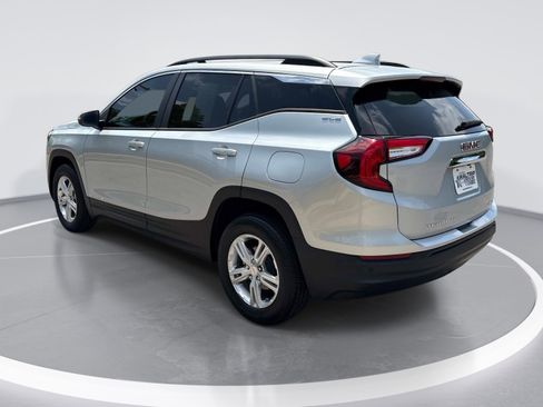 Certified 2022 GMC Terrain SLE w/ Driver Convenience Package AWD/4WD image 6