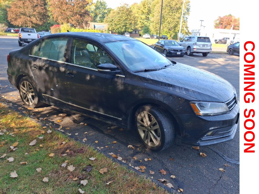 Used 2017 Volkswagen Jetta SEL FWD image 4