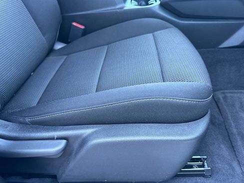 Used 2026 Chevrolet Colorado LT image 23