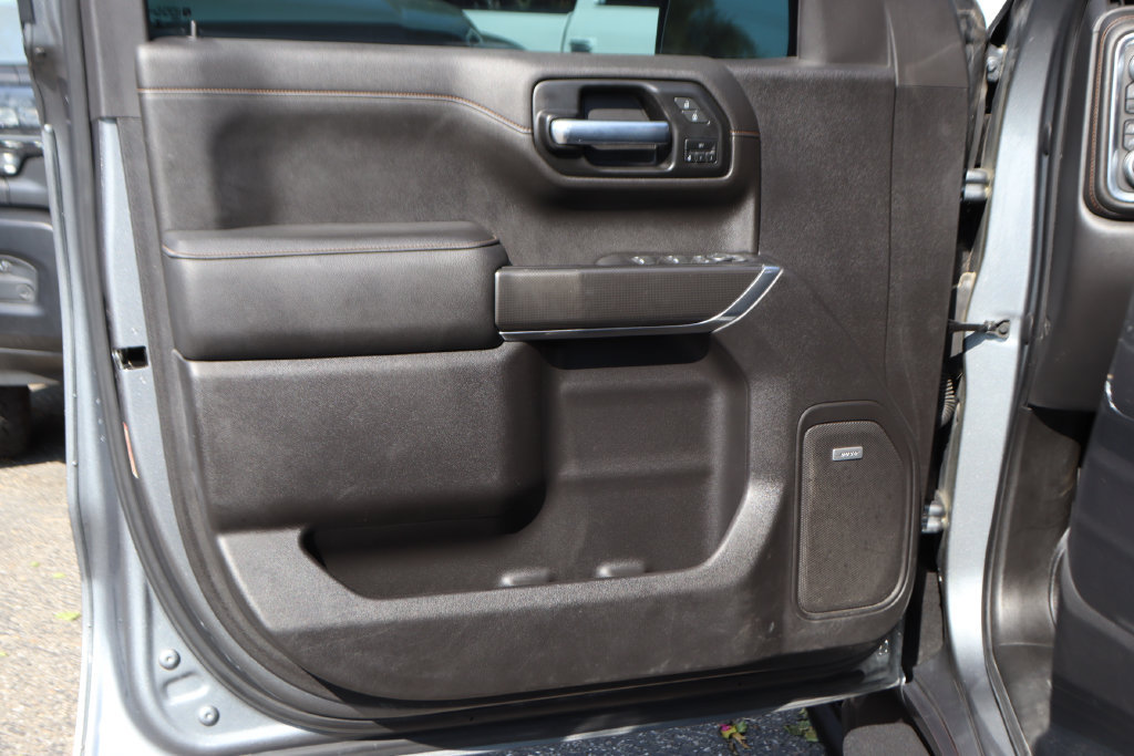 Used 2022 GMC Sierra 1500 AT4 w/ AT4 Premium Package AWD/4WD image 17