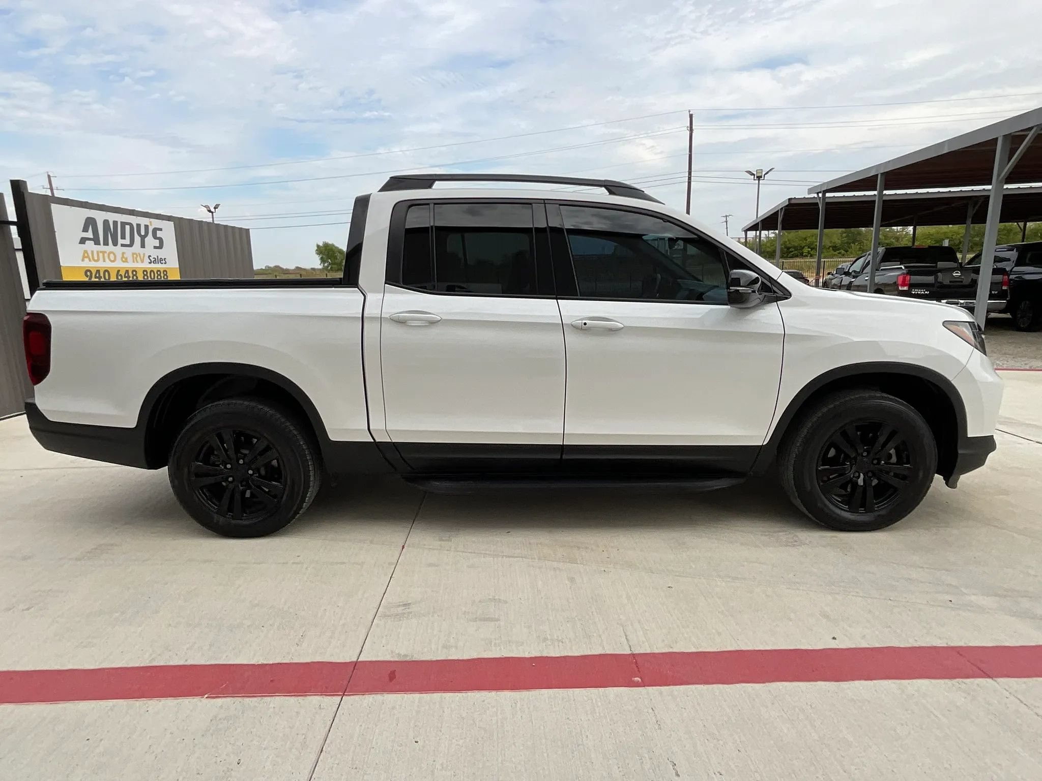 Used 2021 Honda Ridgeline Black Edition image 11