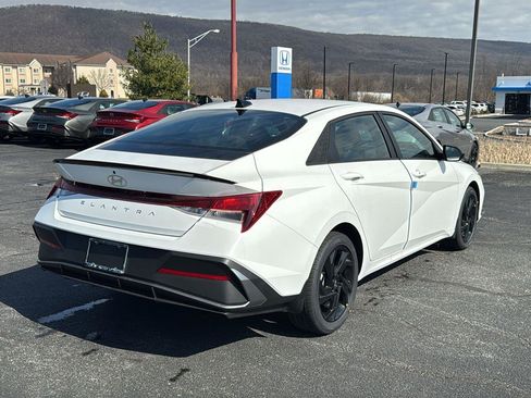 New 2026 Hyundai Elantra Sport image 5