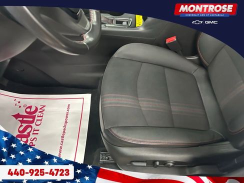 Used 2022 Chevrolet Equinox RS image 19