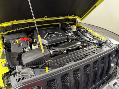 Used 2023 Jeep Wrangler Unlimited w/ Cold Weather Group AWD/4WD image 46