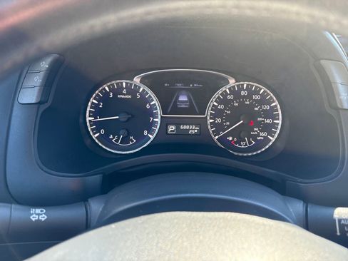 Certified 2017 INFINITI QX60 AWD w/ Premium Plus Package image 16