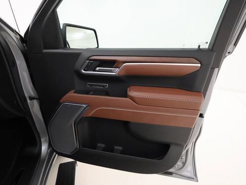 Used 2025 GMC Sierra 1500 Denali Ultimate image 24