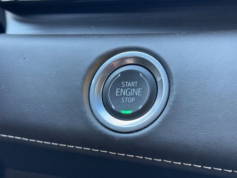 Certified 2024 Cadillac Escalade ESV Premium Luxury Platinum image 69