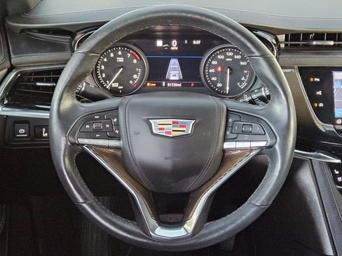 Certified 2022 Cadillac XT6 Premium Luxury w/ Platinum Package image 13