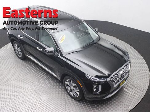 Used 2021 Hyundai Palisade SEL w/ Cargo Package AWD/4WD image 3