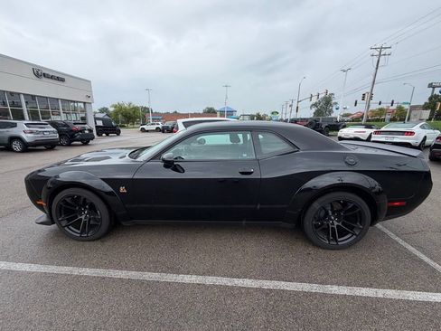 Used 2023 Dodge Challenger R/T Scat Pack RWD image 11