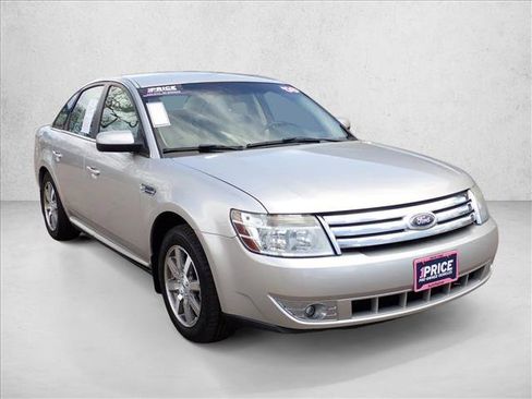 Used 2008 Ford Taurus SEL FWD image 6