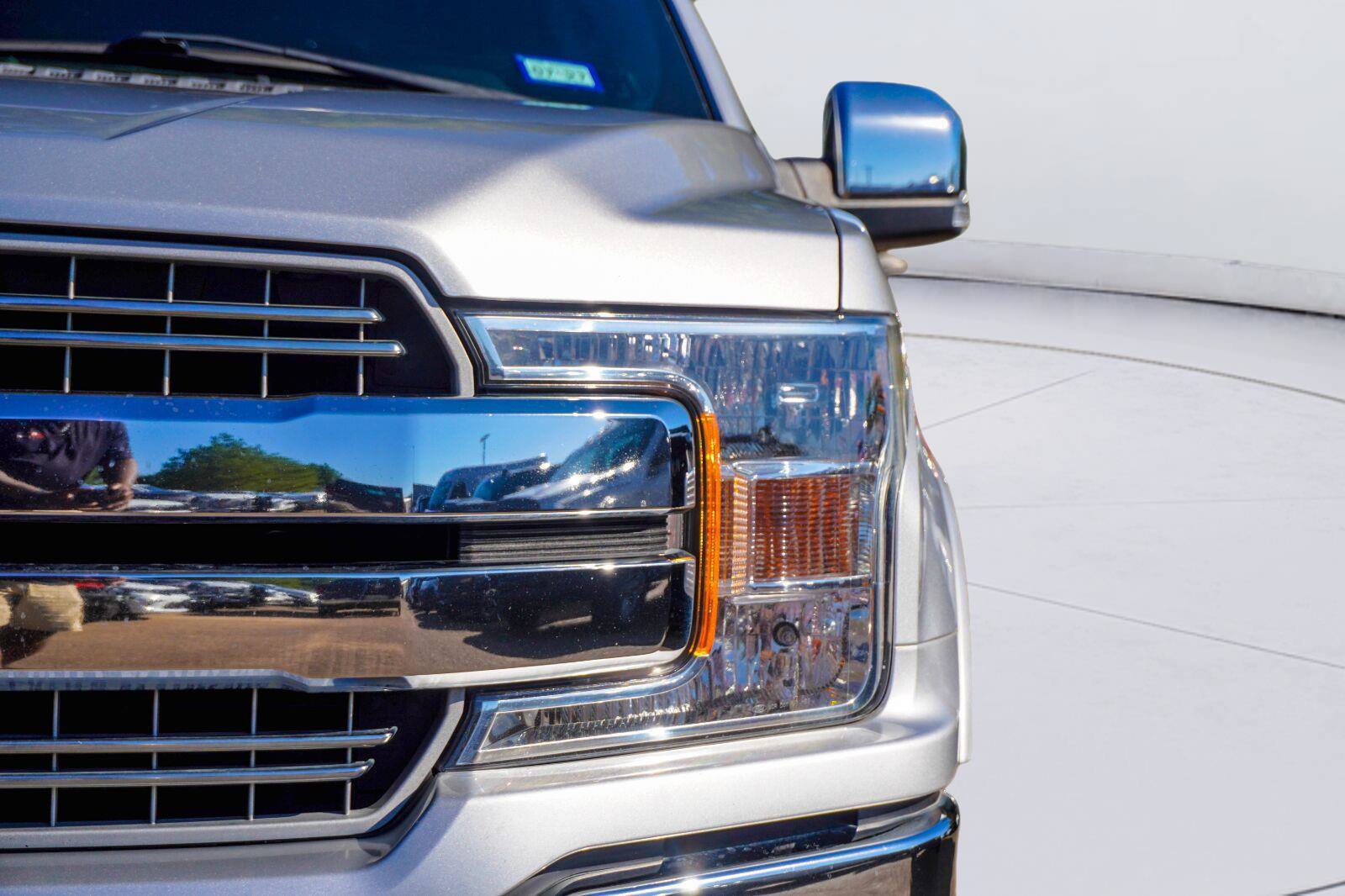 Used 2018 Ford F150 Lariat RWD image 7