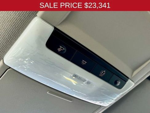 New 2025 Nissan Sentra SR image 29