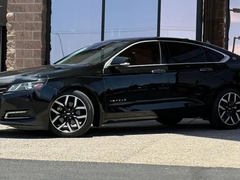 Used 2016 Chevrolet Impala LTZ FWD image 3