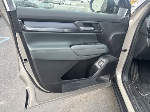 New 2026 GMC Terrain AT4 w/ LPO, Floor Liner Package image 15